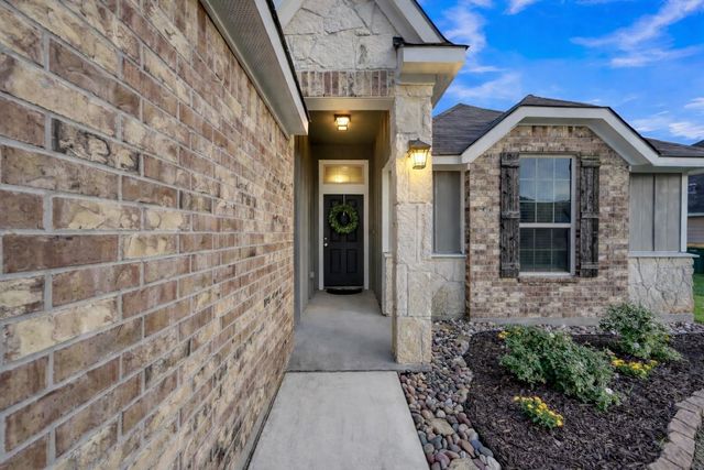 186 Brocks Lane, Montgomery, TX 77356