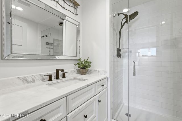6 Hidden Harbor Drive, Point Pleasant, NJ 08742