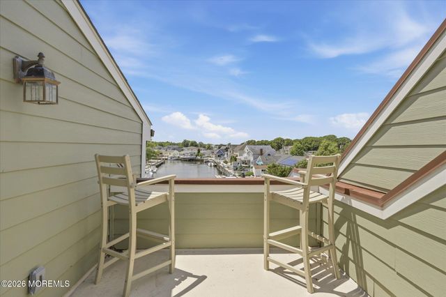 6 Hidden Harbor Drive, Point Pleasant, NJ 08742