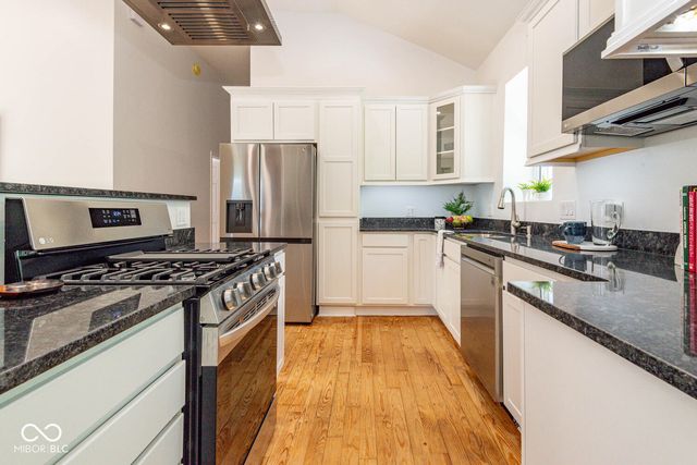 7425 S Harmony Road, Bloomington, IN 47403