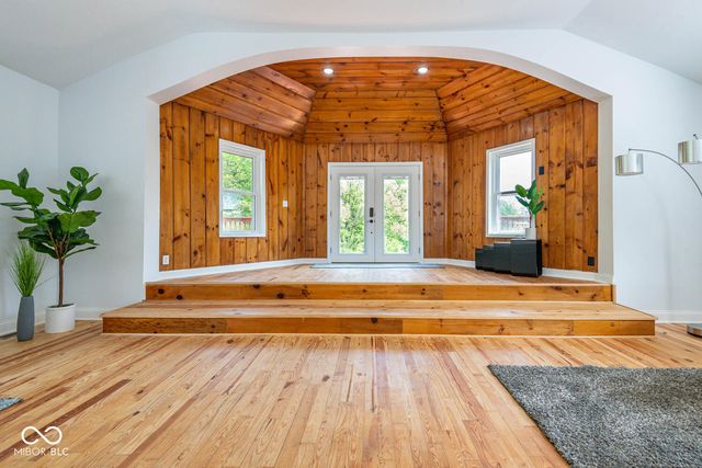 7425 S Harmony Road, Bloomington, IN 47403