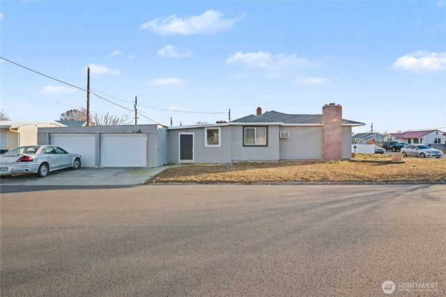 160 G Street NE, Ephrata, WA 98823