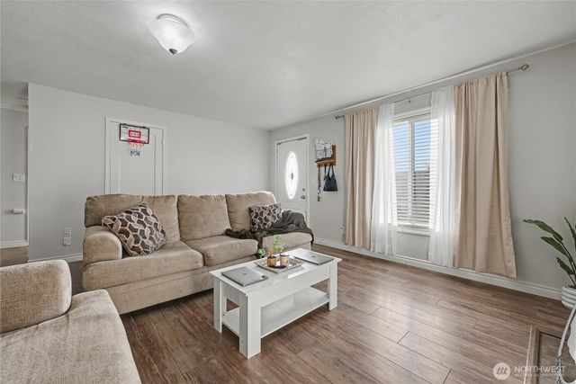 160 G Street NE, Ephrata, WA 98823