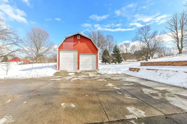 945 E 500 S, Anderson, IN 46013