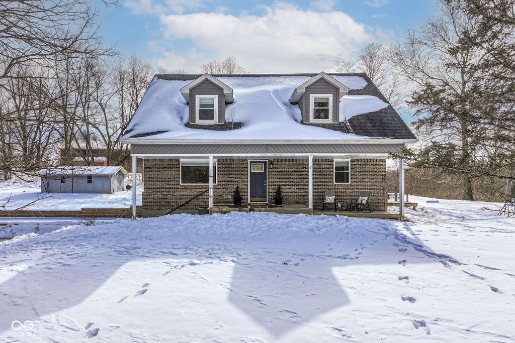 945 E 500 S, Anderson, IN 46013