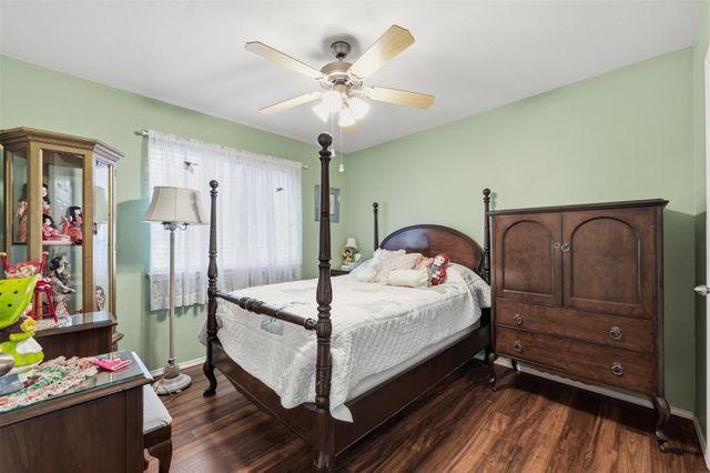 3221 Canary Lane, Midlothian, TX 76065