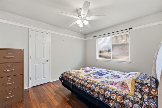 3221 Canary Lane, Midlothian, TX 76065