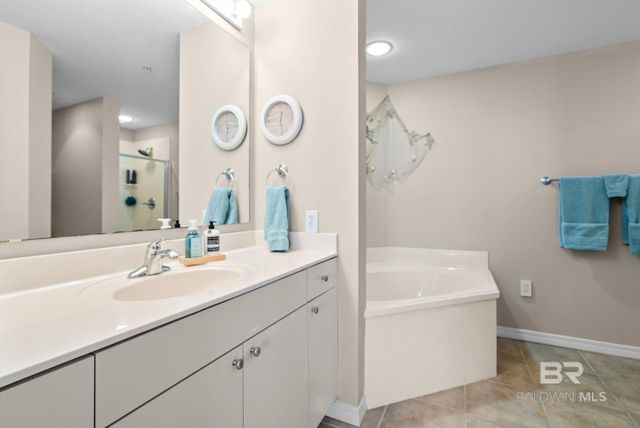 27405 Polaris Street 311, Orange Beach, AL 36561