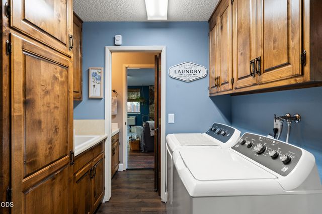 1218 Soldier Creek Road, Grants Pass, OR 97526