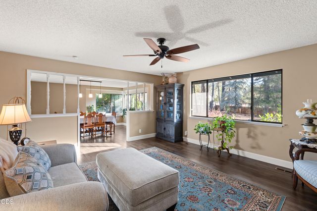 1218 Soldier Creek Road, Grants Pass, OR 97526