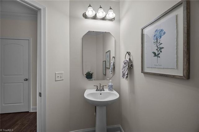 5614 Edgartown Street, Colfax, NC 27235