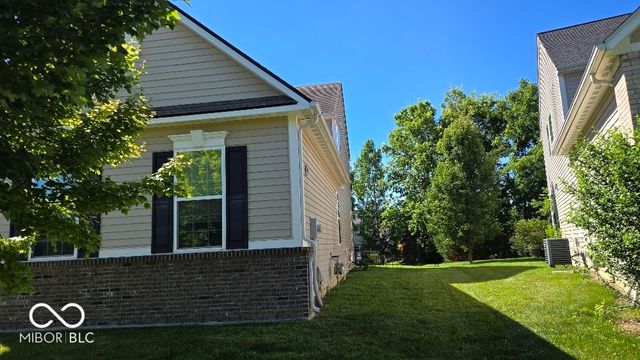 12125 Eddington Place, Fishers, IN 46037