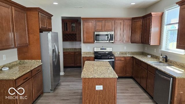 12125 Eddington Place, Fishers, IN 46037