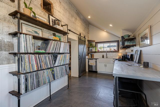 3150 Pepper Rd, Petaluma, CA 94952