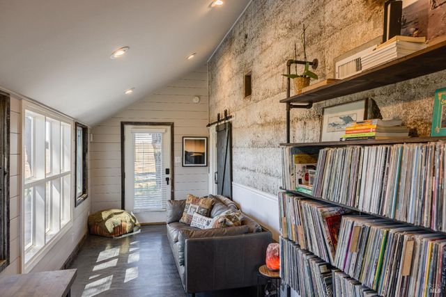 3150 Pepper Rd, Petaluma, CA 94952