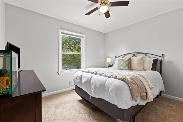 2911 N 83rd Terrace, Kansas City, KS 66109