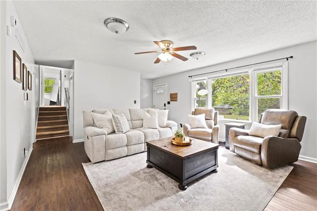 2911 N 83rd Terrace, Kansas City, KS 66109