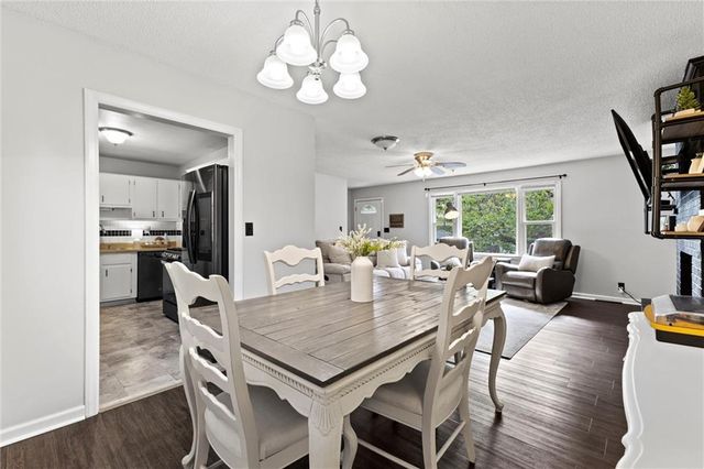 2911 N 83rd Terrace, Kansas City, KS 66109