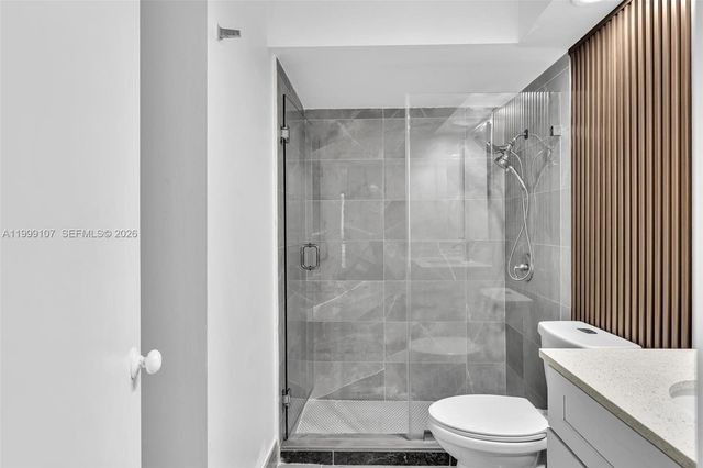 17532 NW 61st Ct N, Hialeah, FL 33015