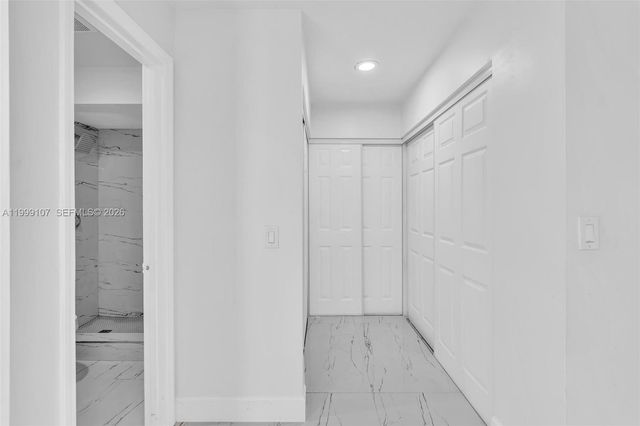 17532 NW 61st Ct N, Hialeah, FL 33015