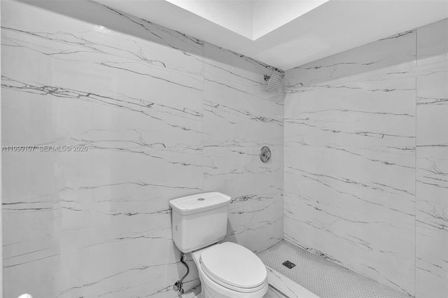 17532 NW 61st Ct N, Hialeah, FL 33015