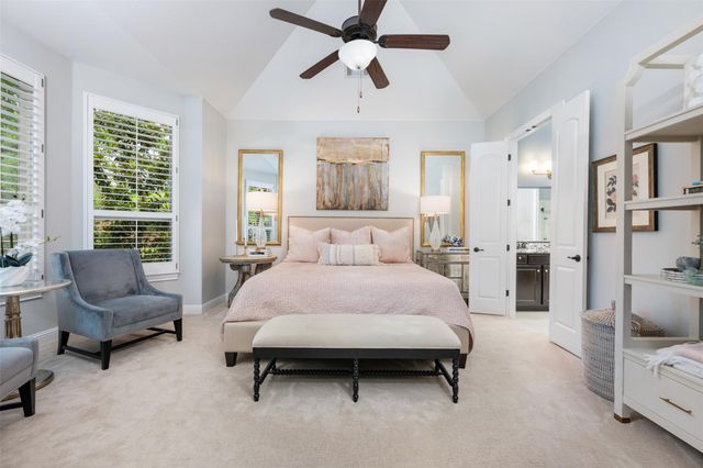 215 Lake Como DR, Austin, TX 78734