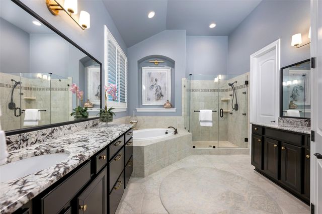 215 Lake Como DR, Austin, TX 78734