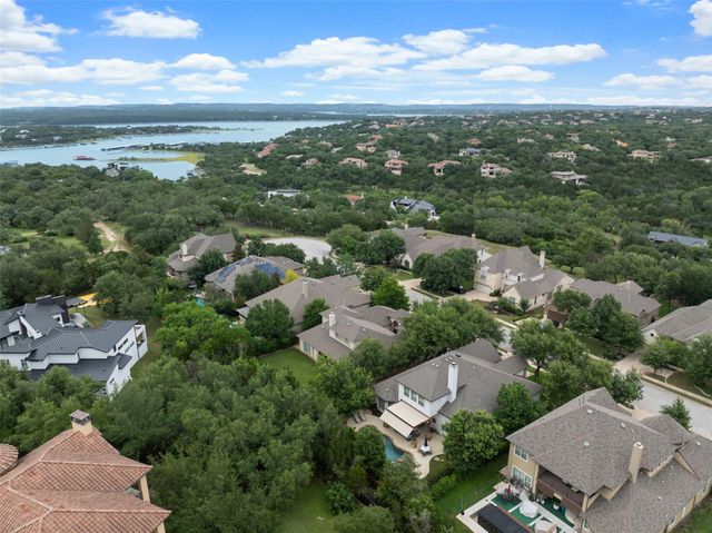 215 Lake Como DR, Austin, TX 78734