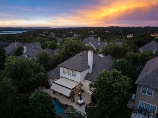 215 Lake Como DR, Austin, TX 78734