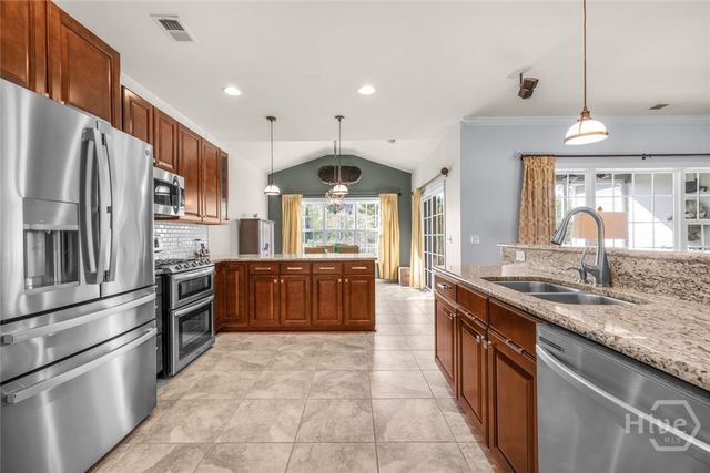 48 Belle Gate Court, Pooler, GA 31322