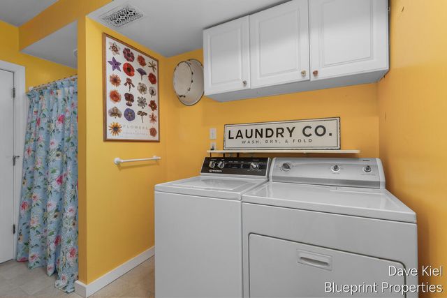 312 Russell Street, Middleville, MI 49333