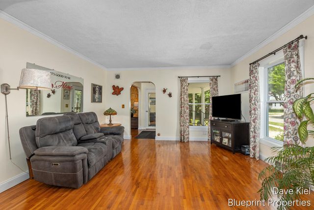 312 Russell Street, Middleville, MI 49333