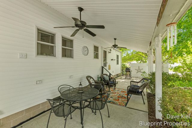 312 Russell Street, Middleville, MI 49333