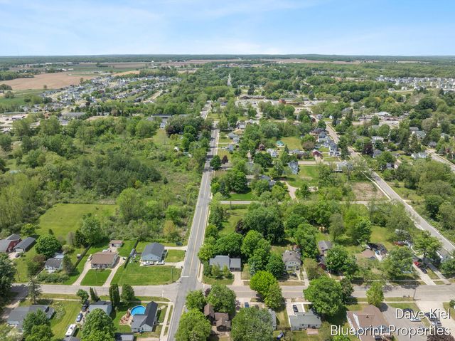 312 Russell Street, Middleville, MI 49333
