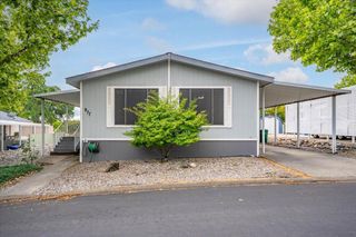 977 Tuberose Trail, Redding, CA 96003