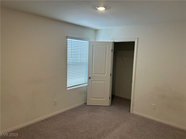 4172 Scarlet Cob Avenue, Las Vegas, NV 89141