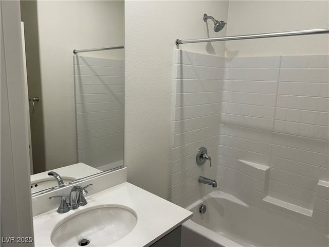 4172 Scarlet Cob Avenue, Las Vegas, NV 89141