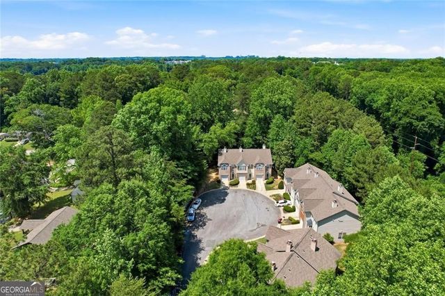 1605 Jackson Trace Court, Atlanta, GA 30318