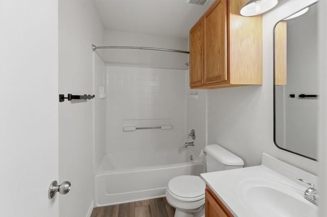 1629 Withers Way, Krum, TX 76249