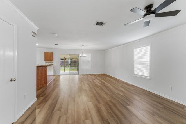 1629 Withers Way, Krum, TX 76249