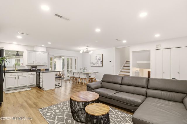 4411 HARTMAN Road, Jacksonville, FL 32225