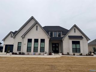 27565 Spyglass Lane, Athens, AL 35613