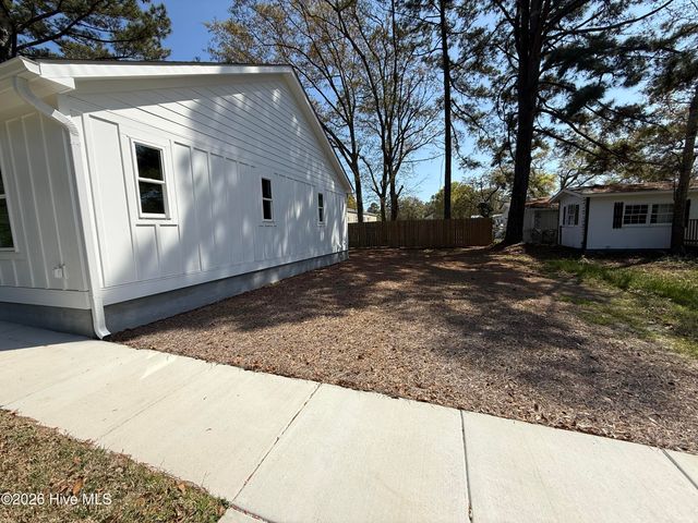 7151 Dale Avenue SW, Ocean Isle Beach, NC 28469