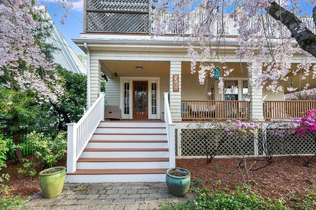 458 Woodward St., Newton, MA 02468