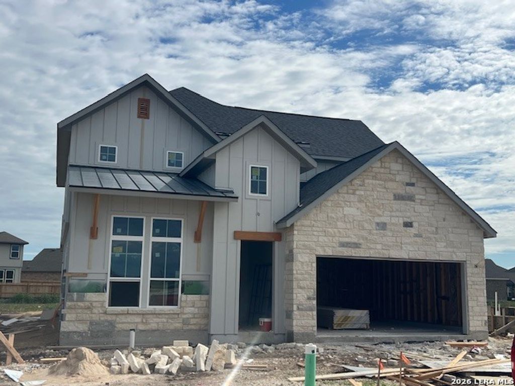 113 Travis Drive, Castroville, TX 78009