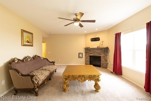 25260 32 Mile Road, Lenox, MI 48050