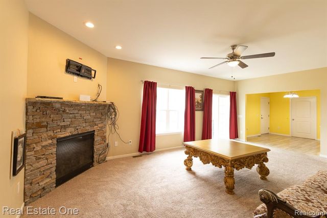 25260 32 Mile Road, Lenox, MI 48050