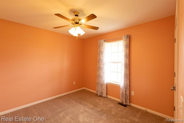 25260 32 Mile Road, Lenox, MI 48050