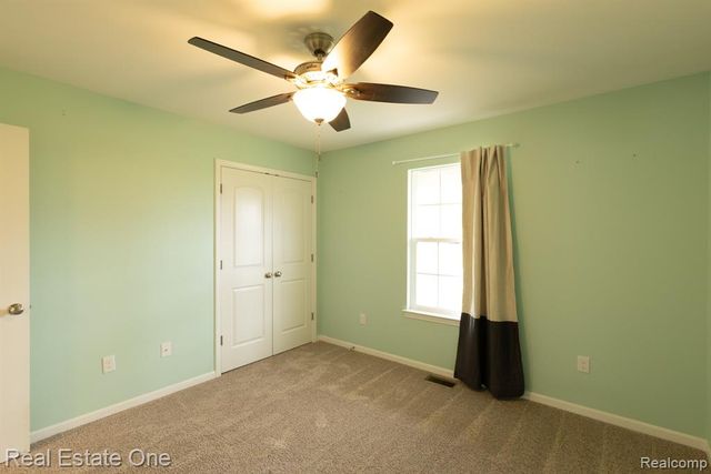 25260 32 Mile Road, Lenox, MI 48050