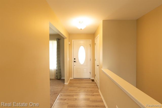 25260 32 Mile Road, Lenox, MI 48050